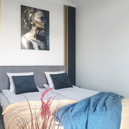 Apartamenty Wybrzeze Laguna III 150M Do Plazy Ustronie Morskie Exteriör bild